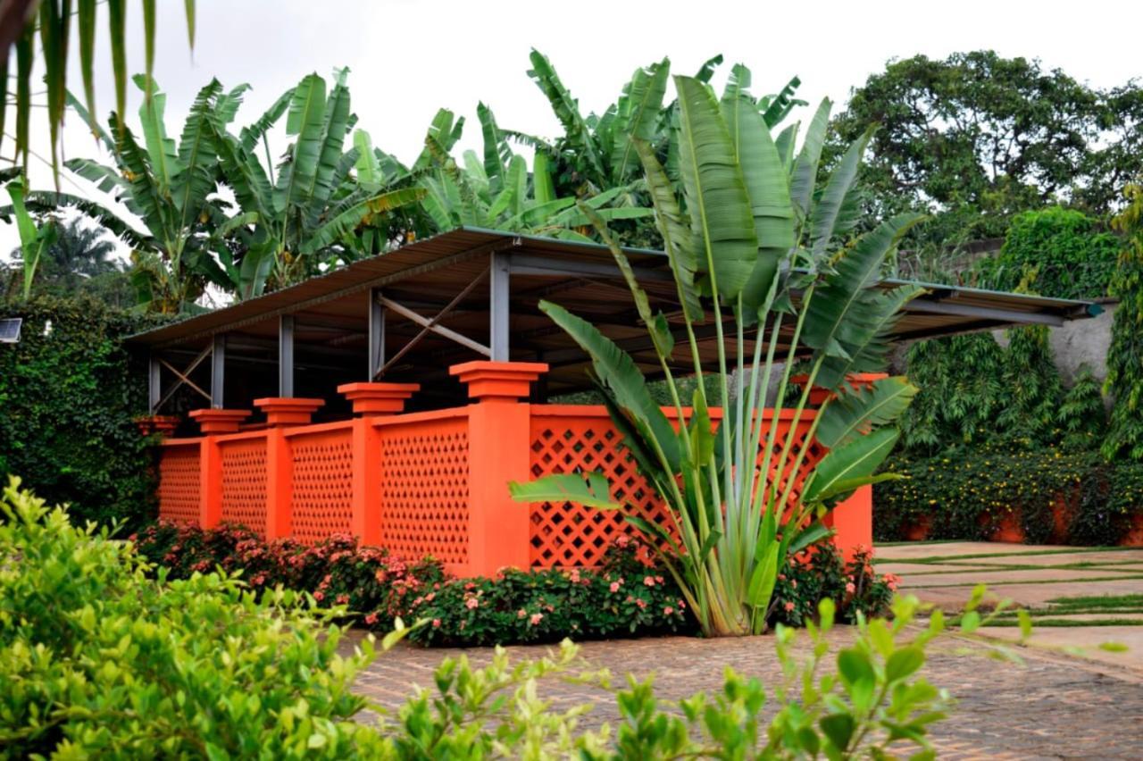 Riad Prince Louis Yaoundé Exterior foto